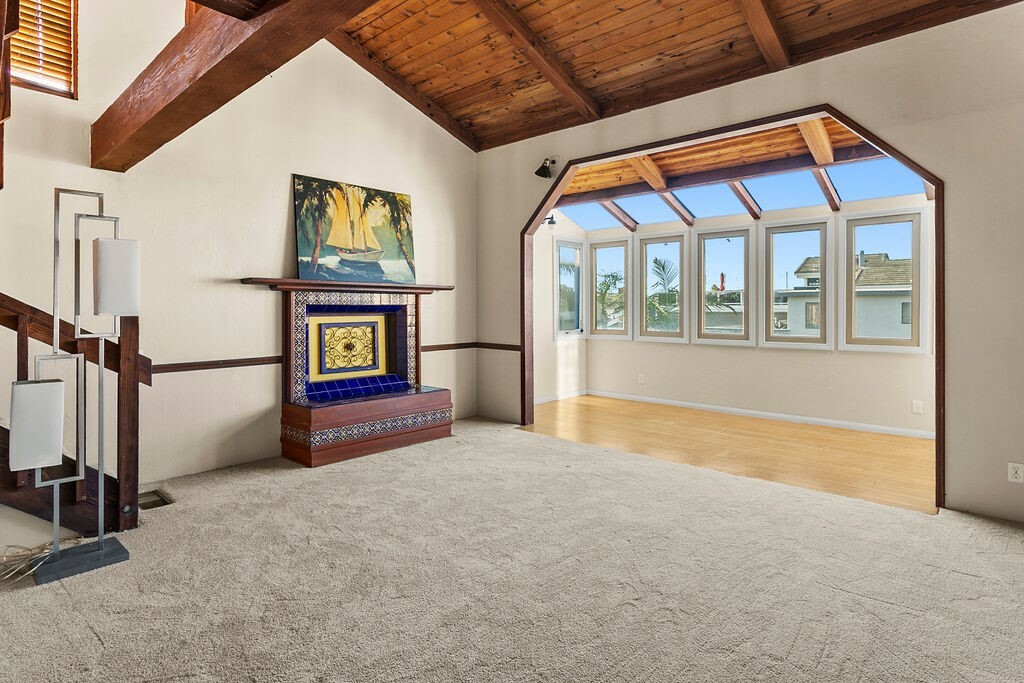 Property Photo: 122 1/2 47th Street 1/2 CA 92663