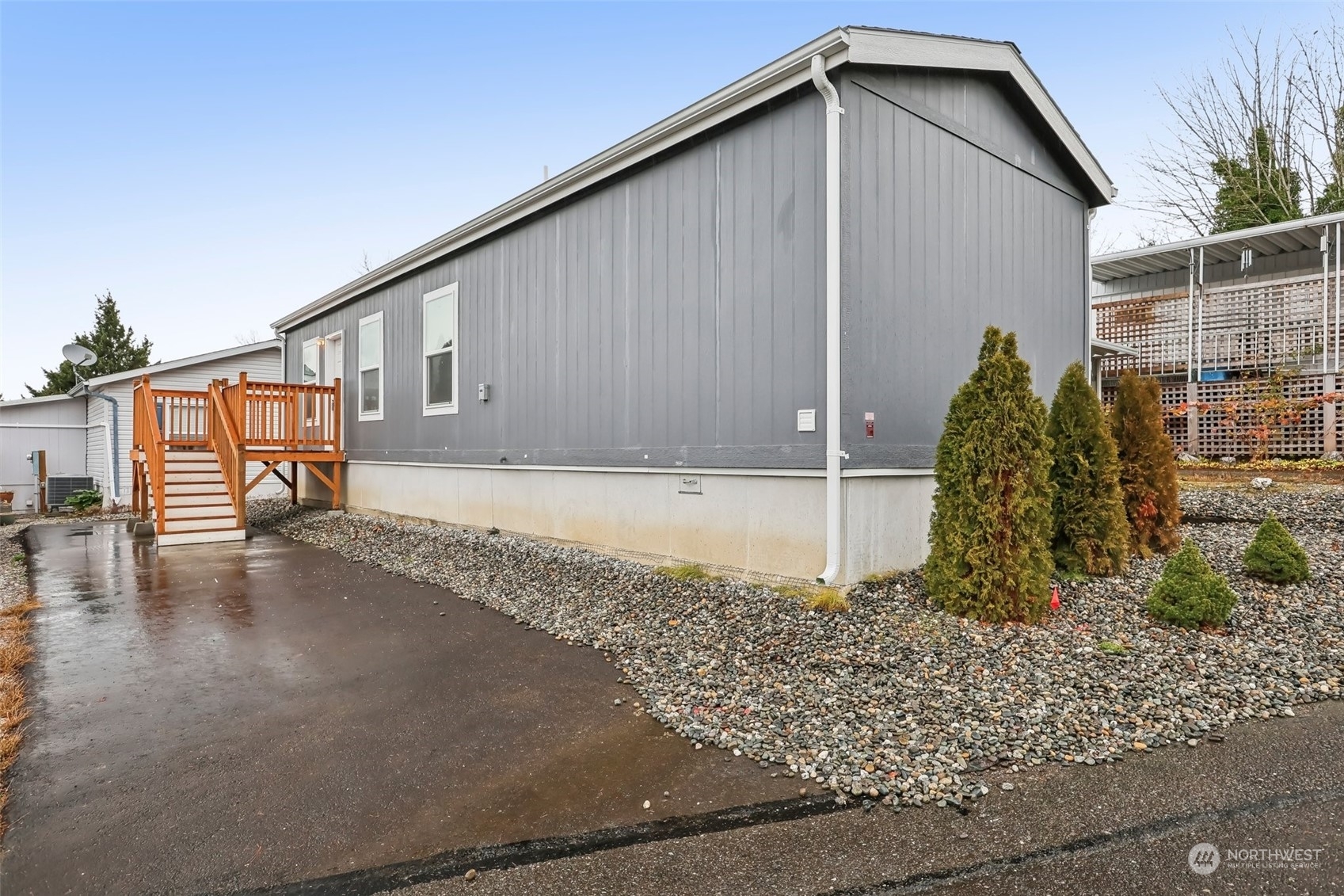 Property Photo:  1200  Lincoln Street 187  WA 98229 