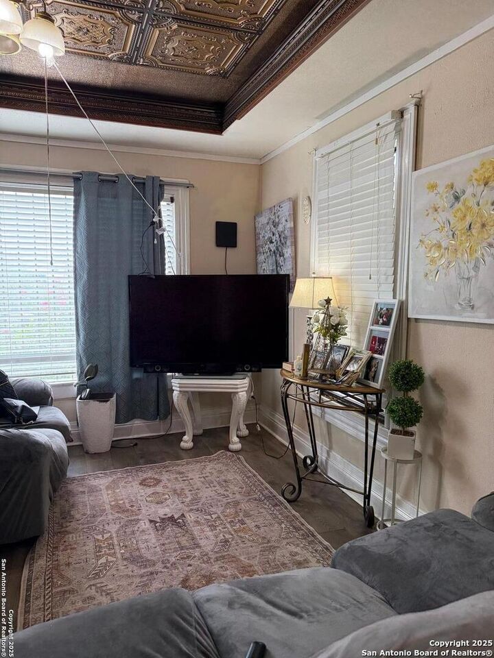 Property Photo:  615 Carolina St.  TX 78210 