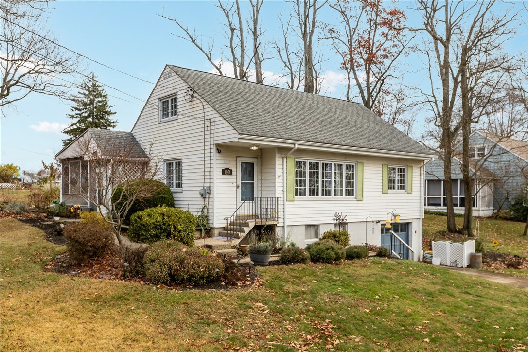 Property Photo:  1054 Crest Drive  PA 15046 