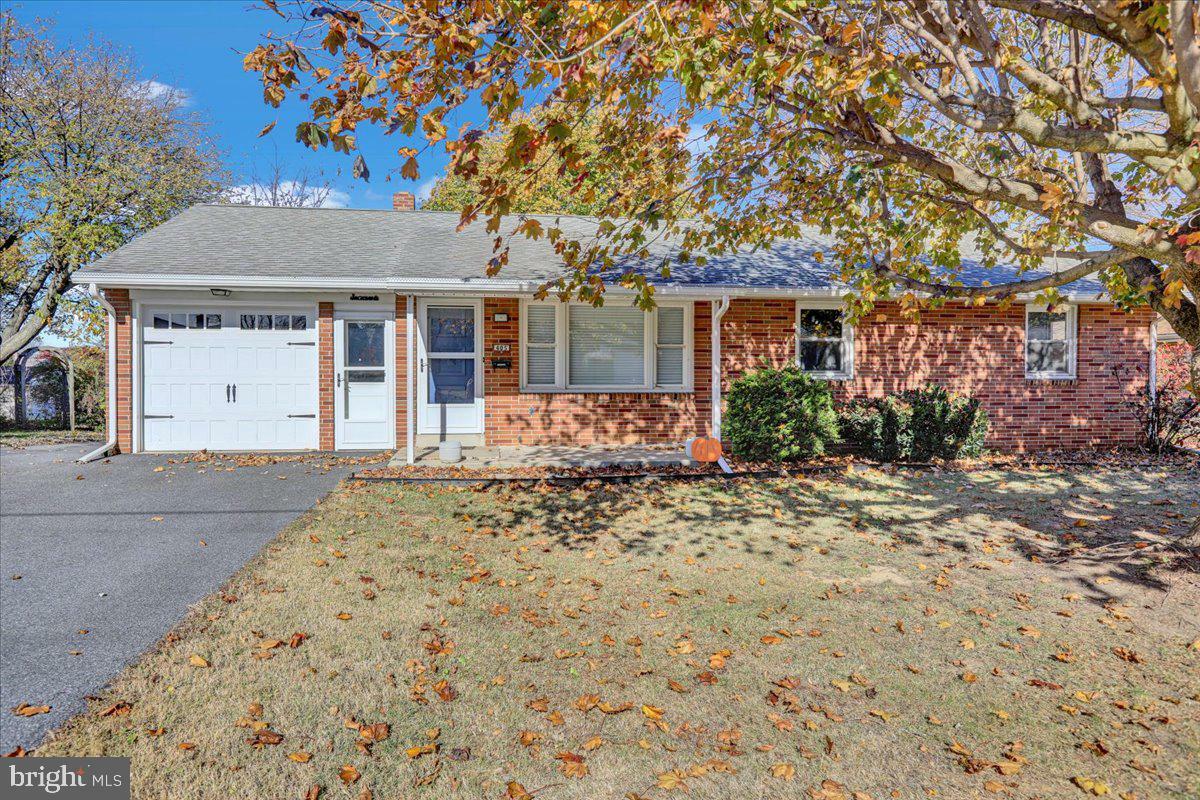 Property Photo:  405 W Conestoga Street  PA 17557 