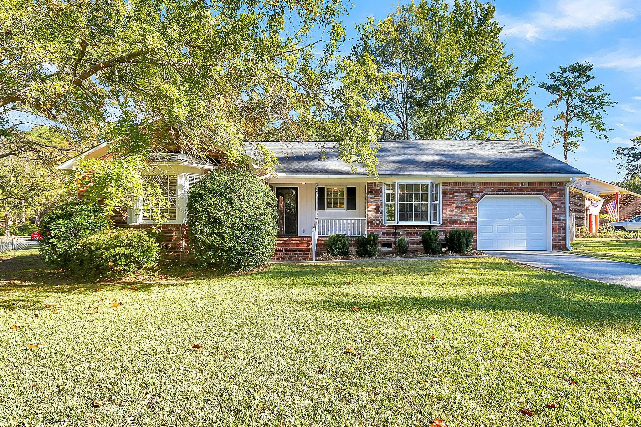 Property Photo:  302 Chessington Circle  SC 29485 