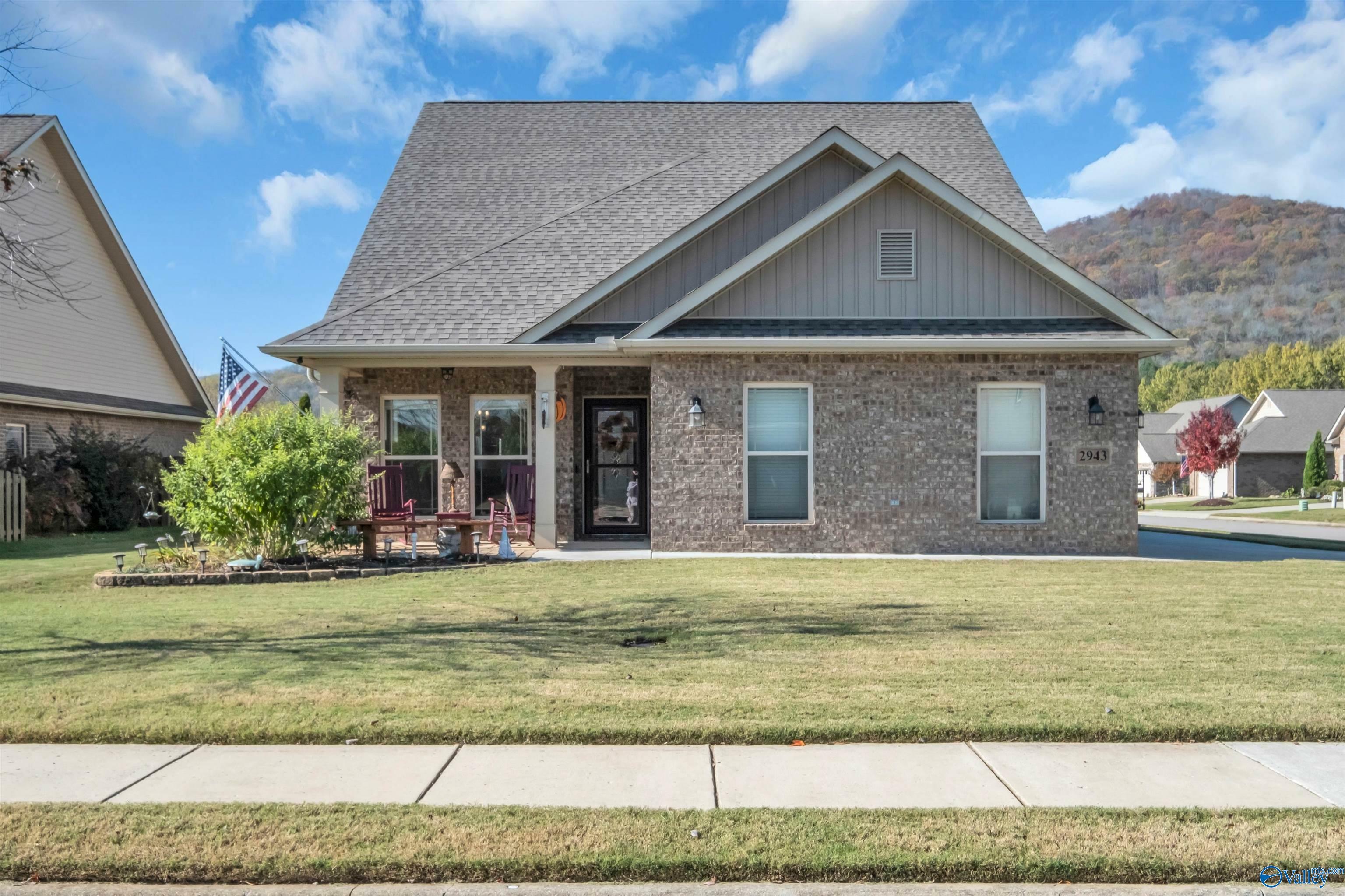 Property Photo:  2943 Pasture View Lane  AL 35763 