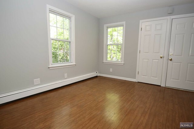 Property Photo:  323 Maple Avenue 1  NJ 07649 