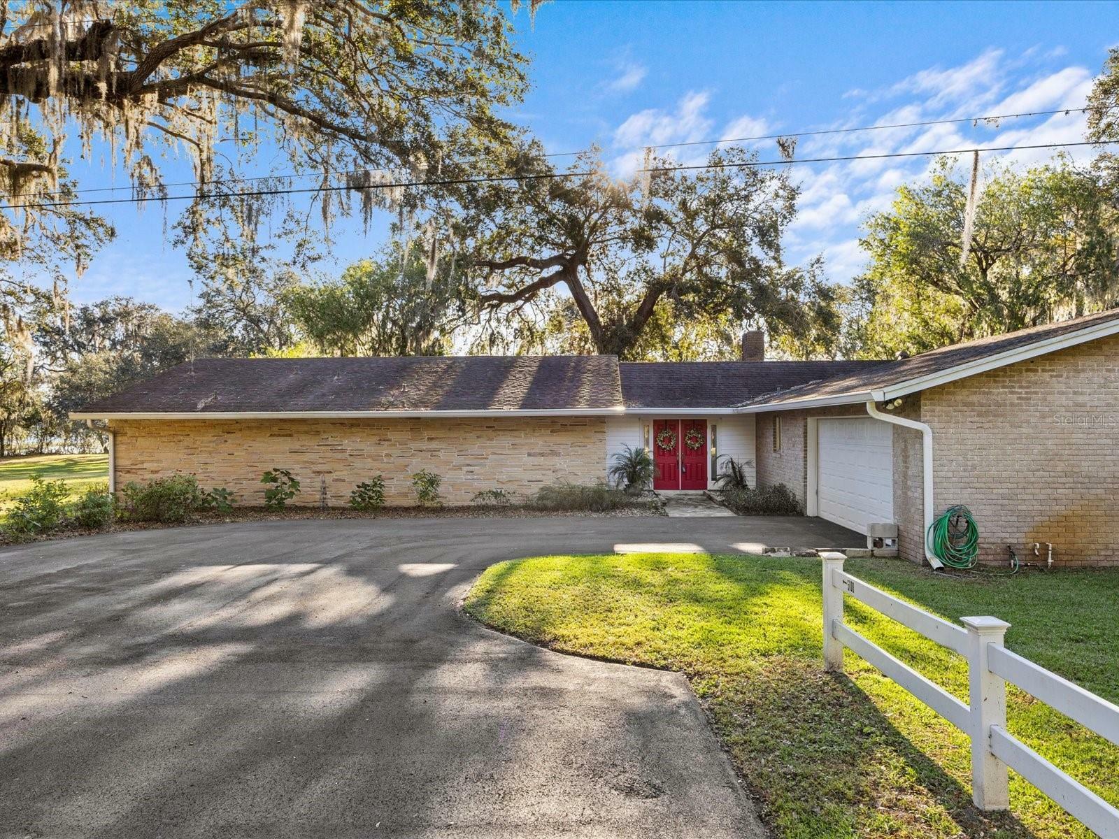 Property Photo:  5100 Helen Court  FL 34772 