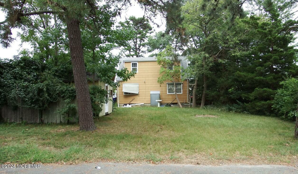 Property Photo:  210 Riviera Drive  NJ 08724 