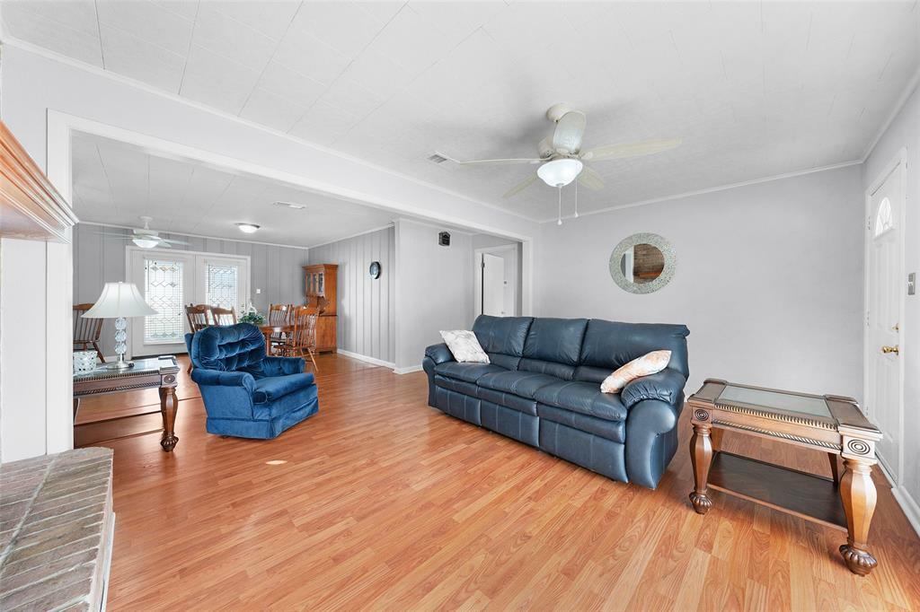 Property Photo: 927 Alabama Street TX 75482