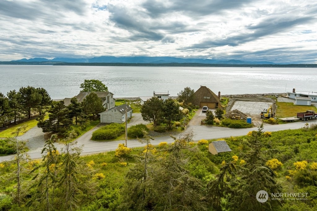 Property Photo:  3825 S Oceanside Drive  WA 98253 