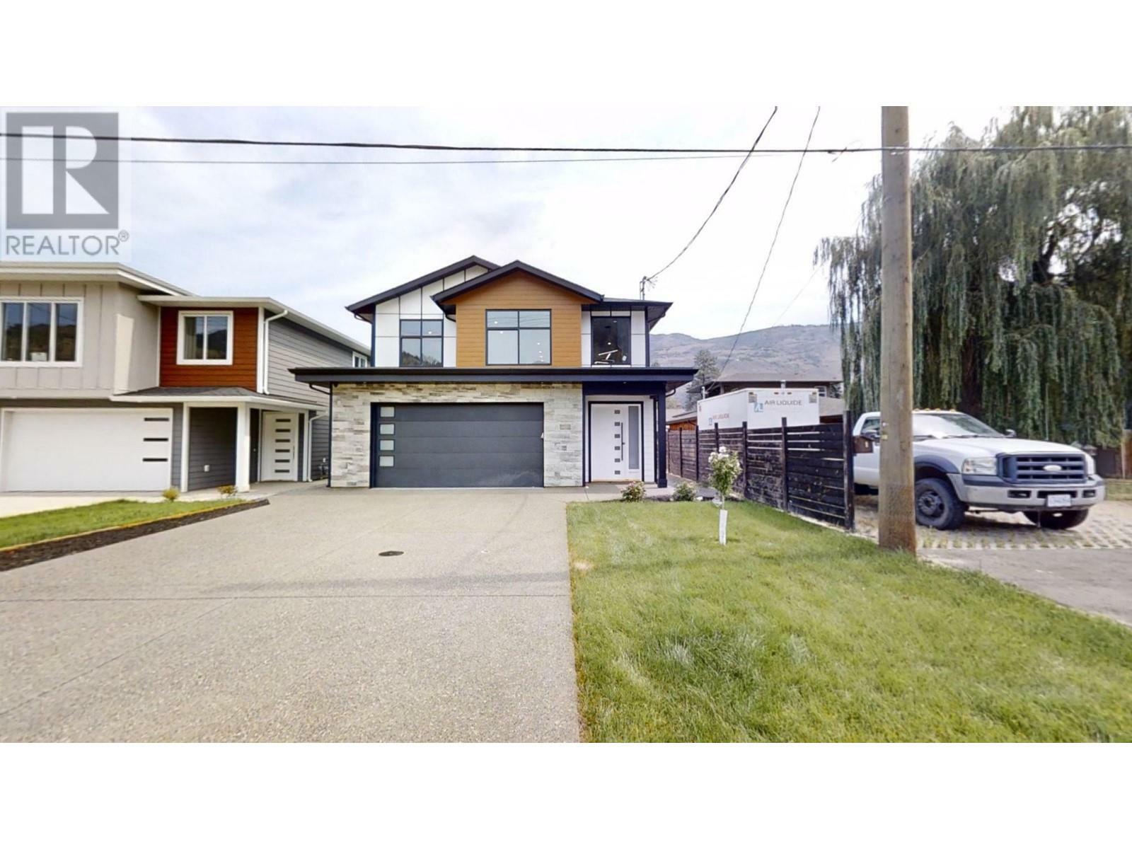 Property Photo:  2967 Gilbert Road  BC V2B 7A9 