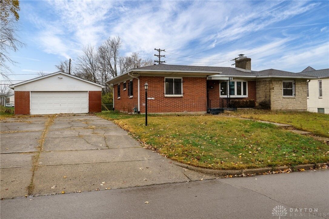 Property Photo:  3217 Lakeview Avenue  OH 45417 
