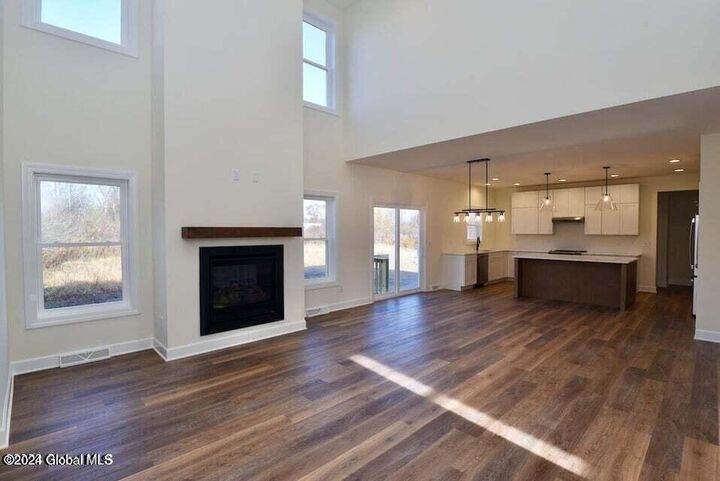 Property Photo:  17 Delia Street  NY 12211 