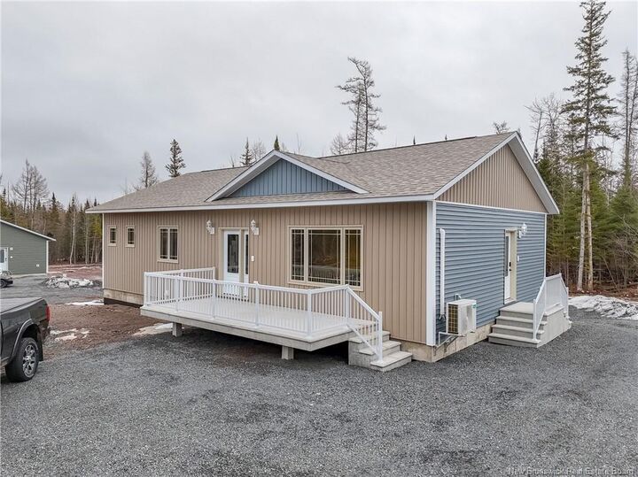 Property Photo:  33 Privacy Lane  NB E3B 1H4 