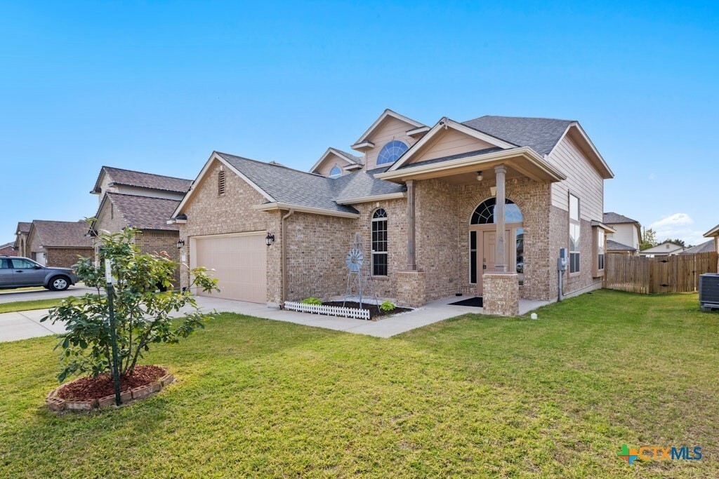 Property Photo:  211 Highmore Court  TX 76502 