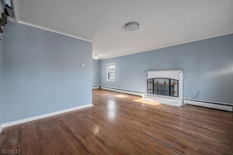 Property Photo:  42 Phoenix Ave  NJ 07960 