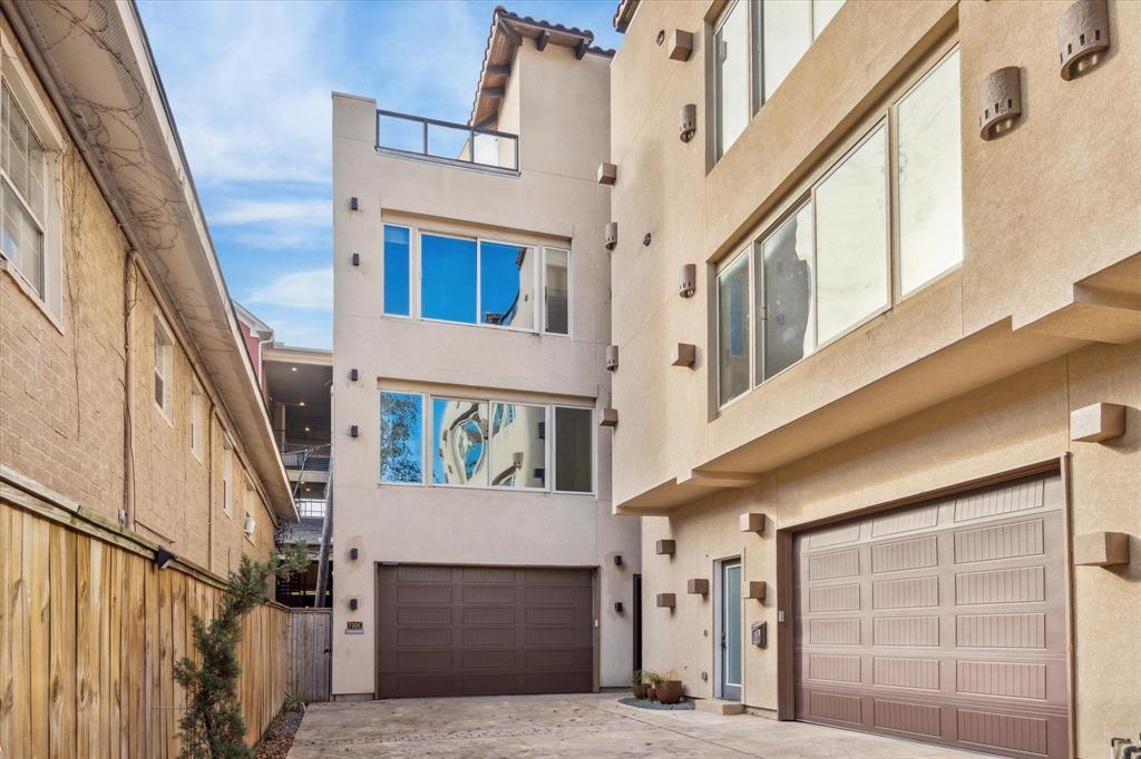 Property Photo: 710 Stanford Street C TX 77019