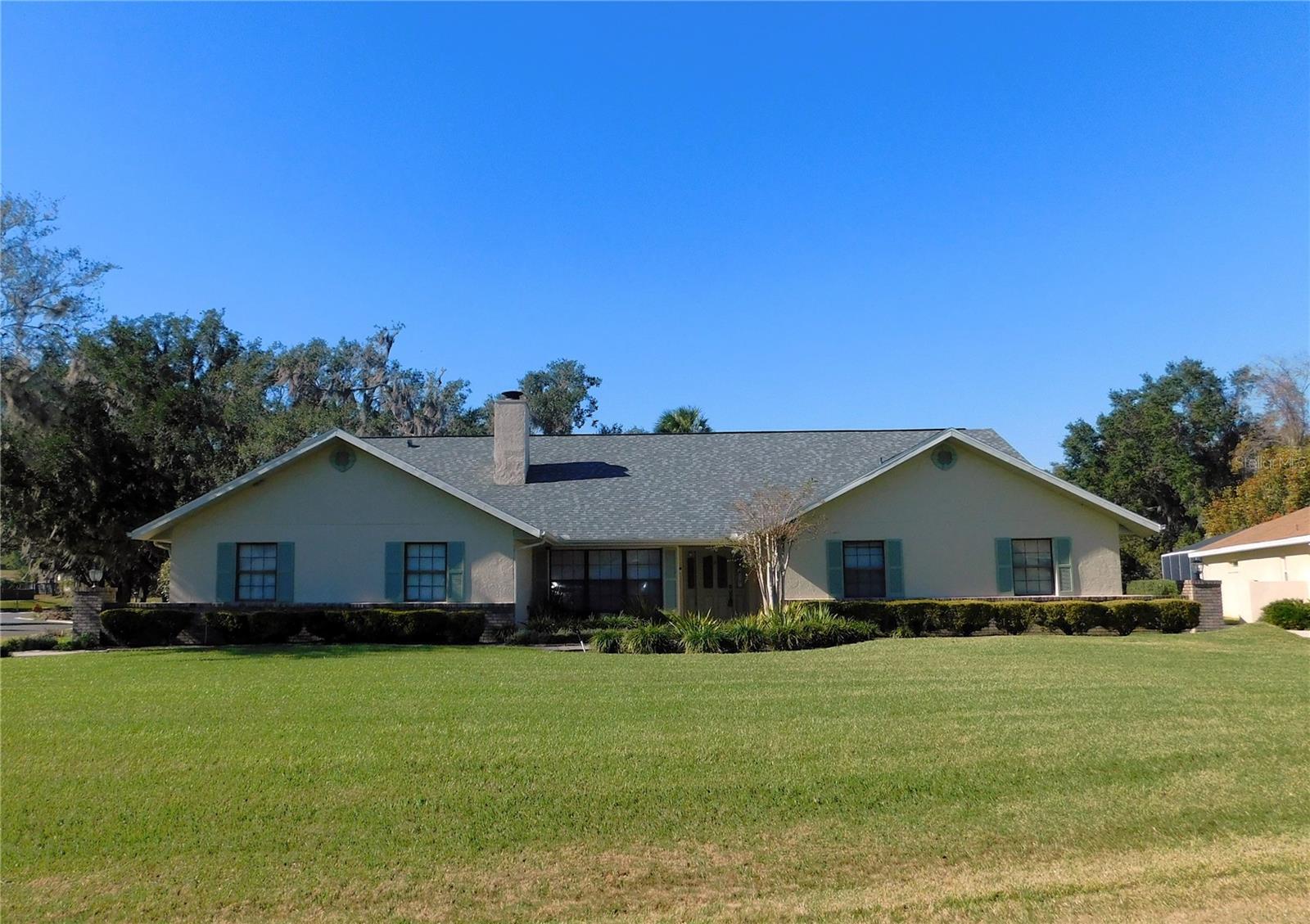Property Photo: 3282 SW 9th Avenue FL 34471