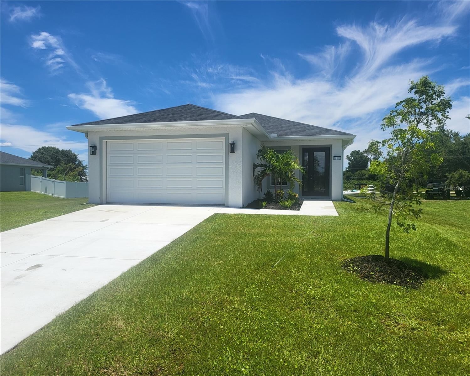 Property Photo: 30072 Alder Road FL 33982