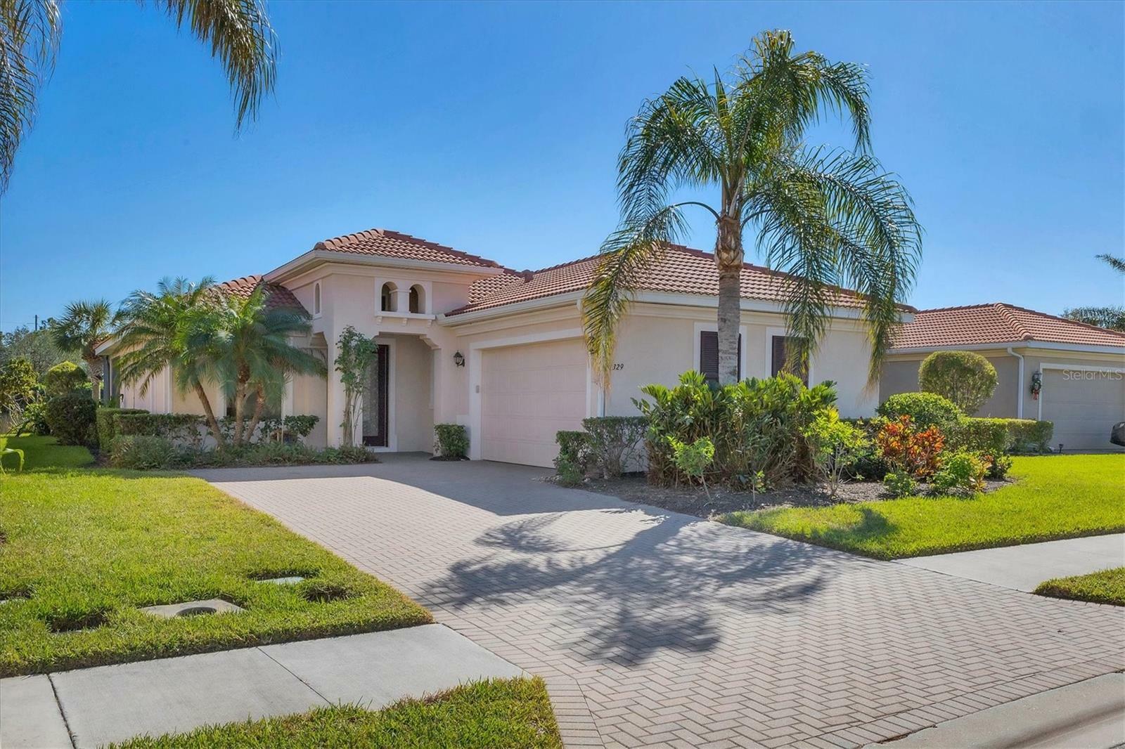 Property Photo:  329 Savona Way  FL 34275 