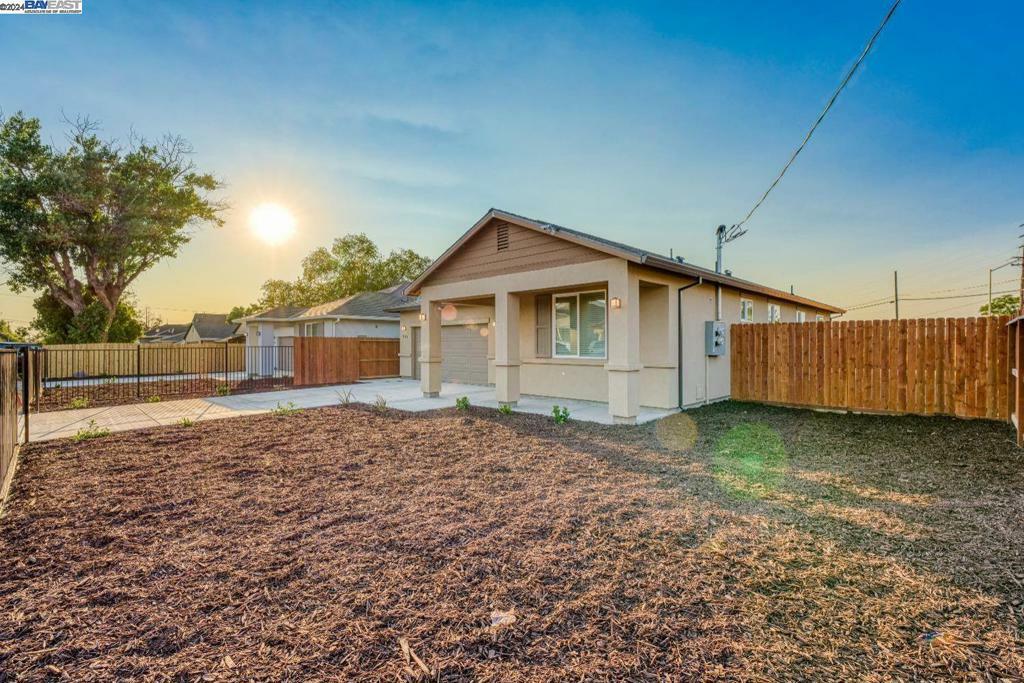 Property Photo:  741 Claire Ave  CA 95838 