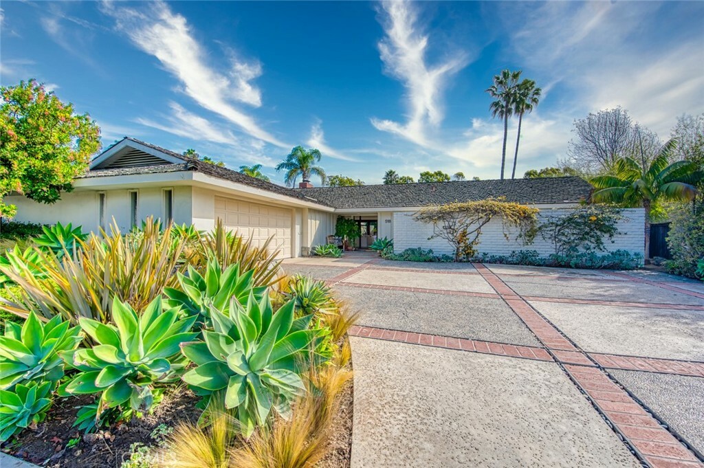 Property Photo:  518 Angelita Drive  CA 92625 