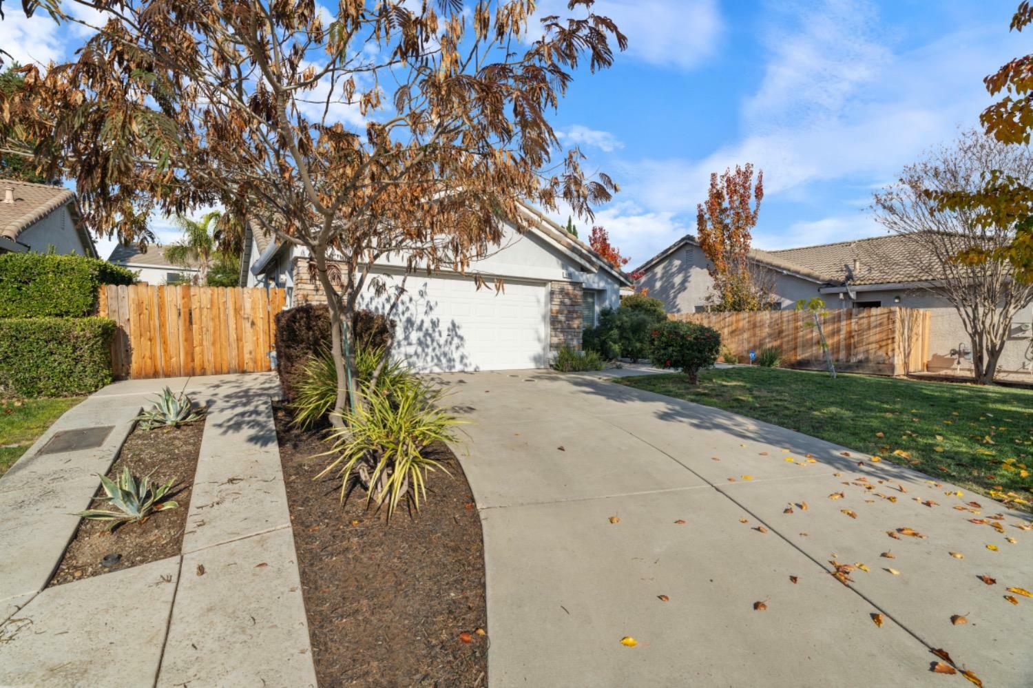 Property Photo:  9805 Savonna Court  CA 95757 