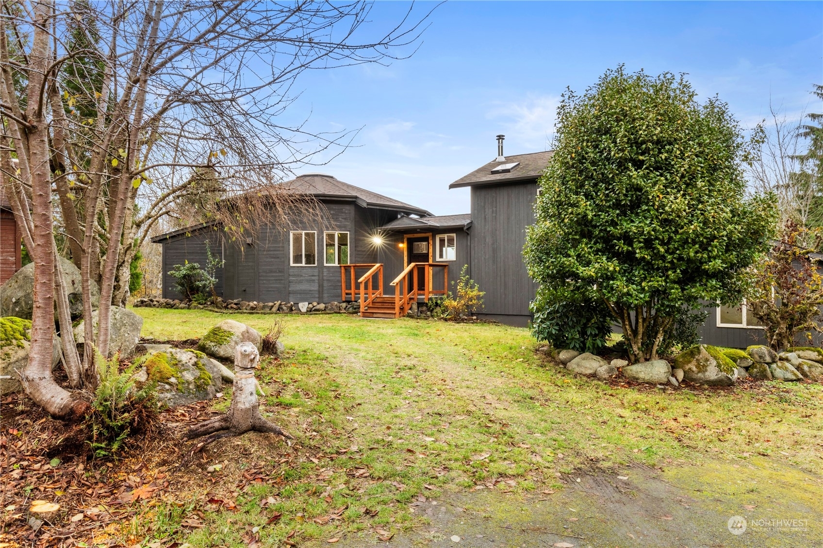 Property Photo: 671 Claybanks Road WA 98376