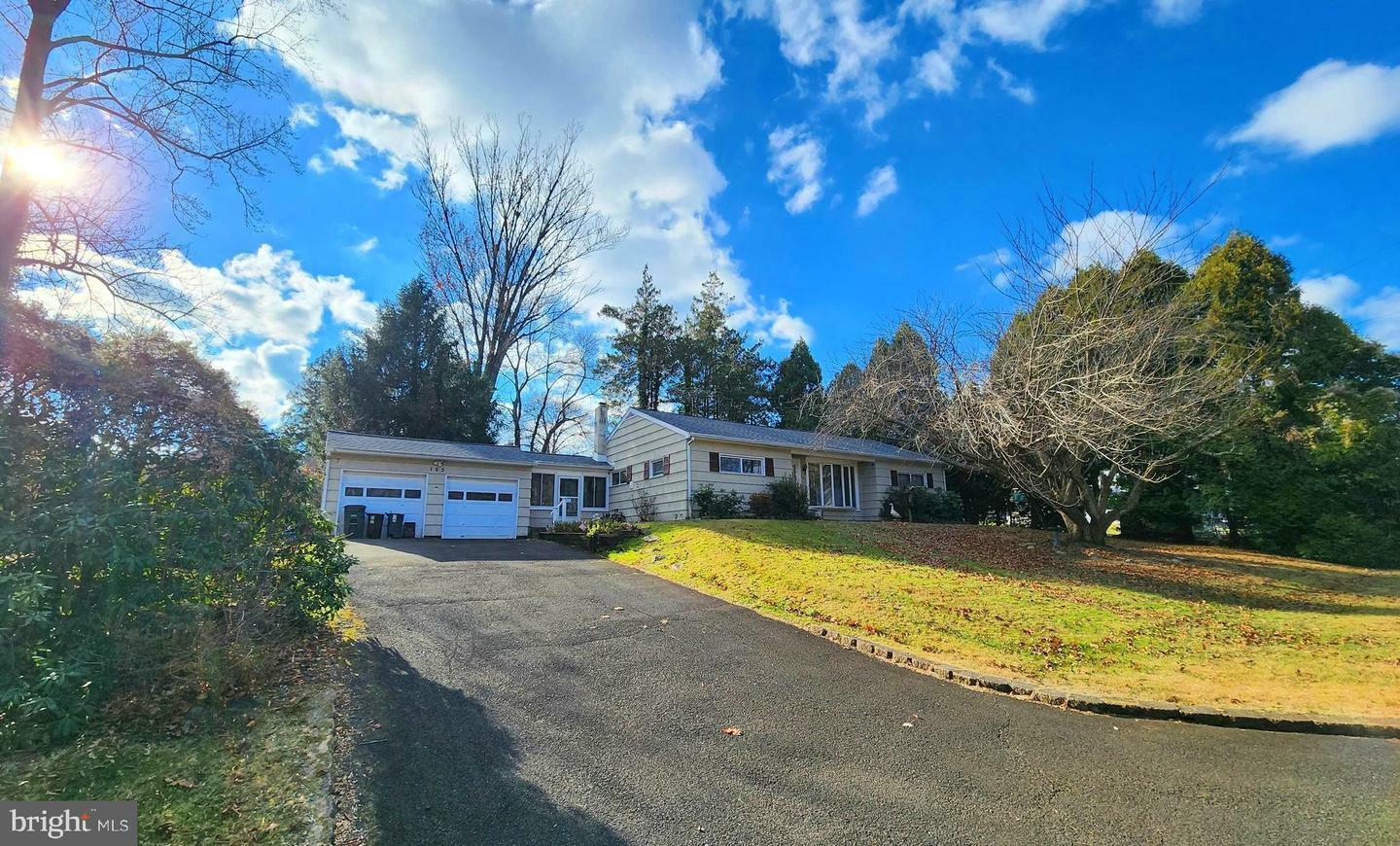 Property Photo:  165 Beechwood Drive  PA 19006 