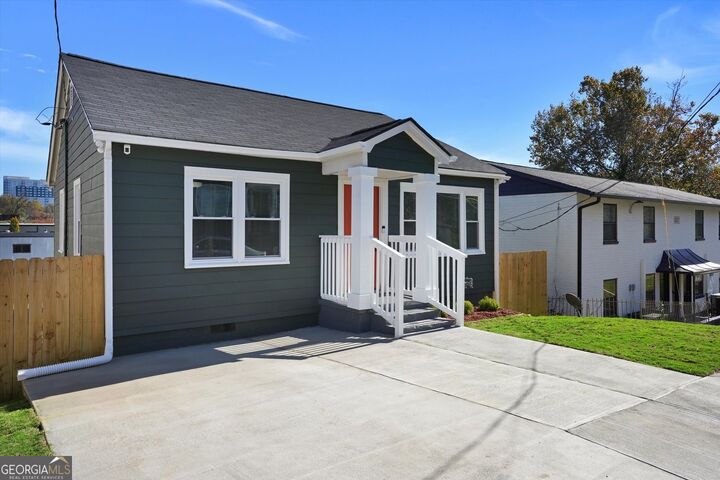 Property Photo: 541 Sunset Avenue NW GA 30318
