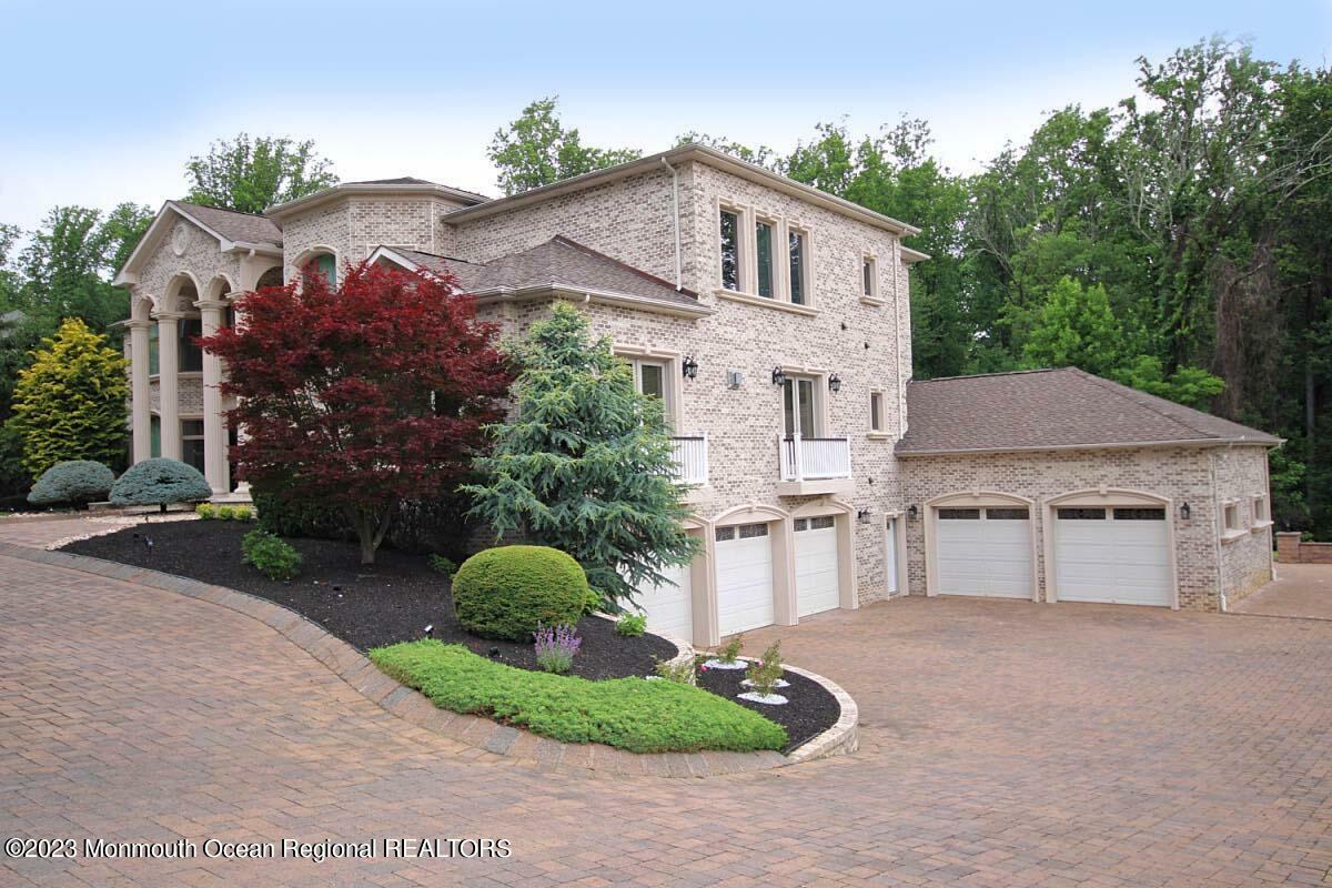 Property Photo:  8 Thistle Lane  NJ 07733 