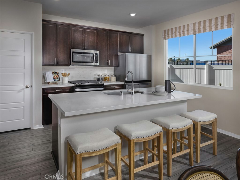 Property Photo: 2082 Bergamot Street CA 92374