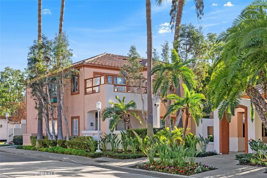 Property Photo:  243 Villa Point Drive  CA 92660 