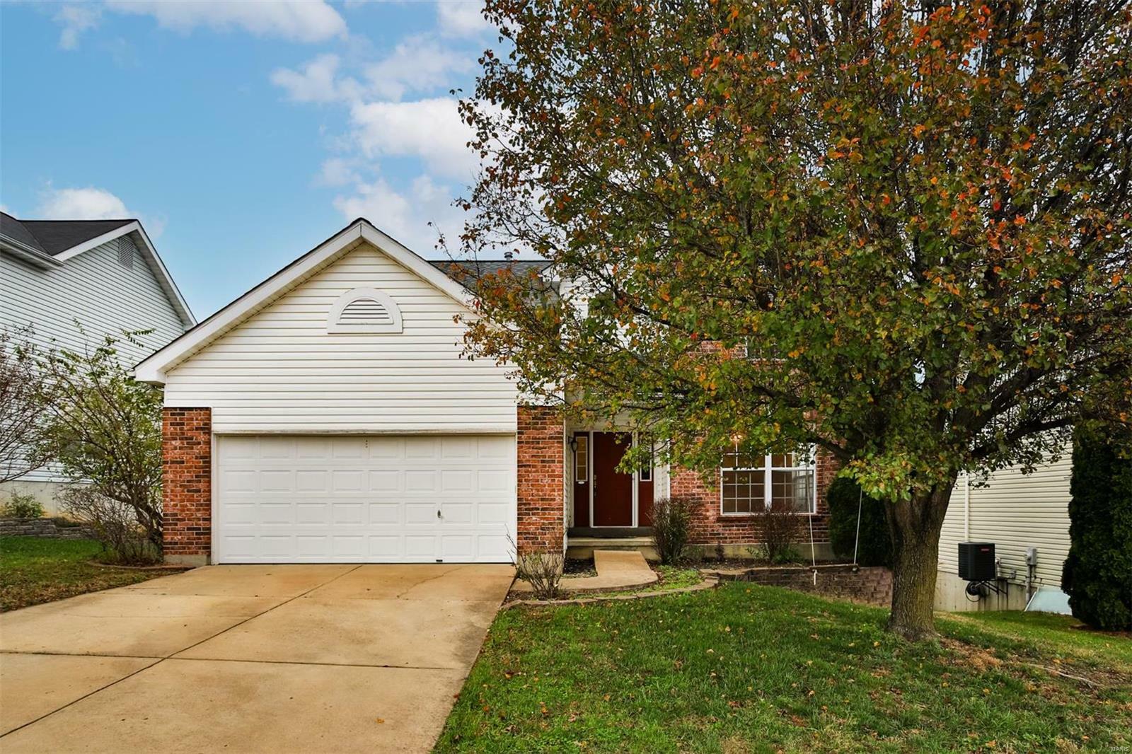 Property Photo:  108 Hunters Green Lane  MO 63025 