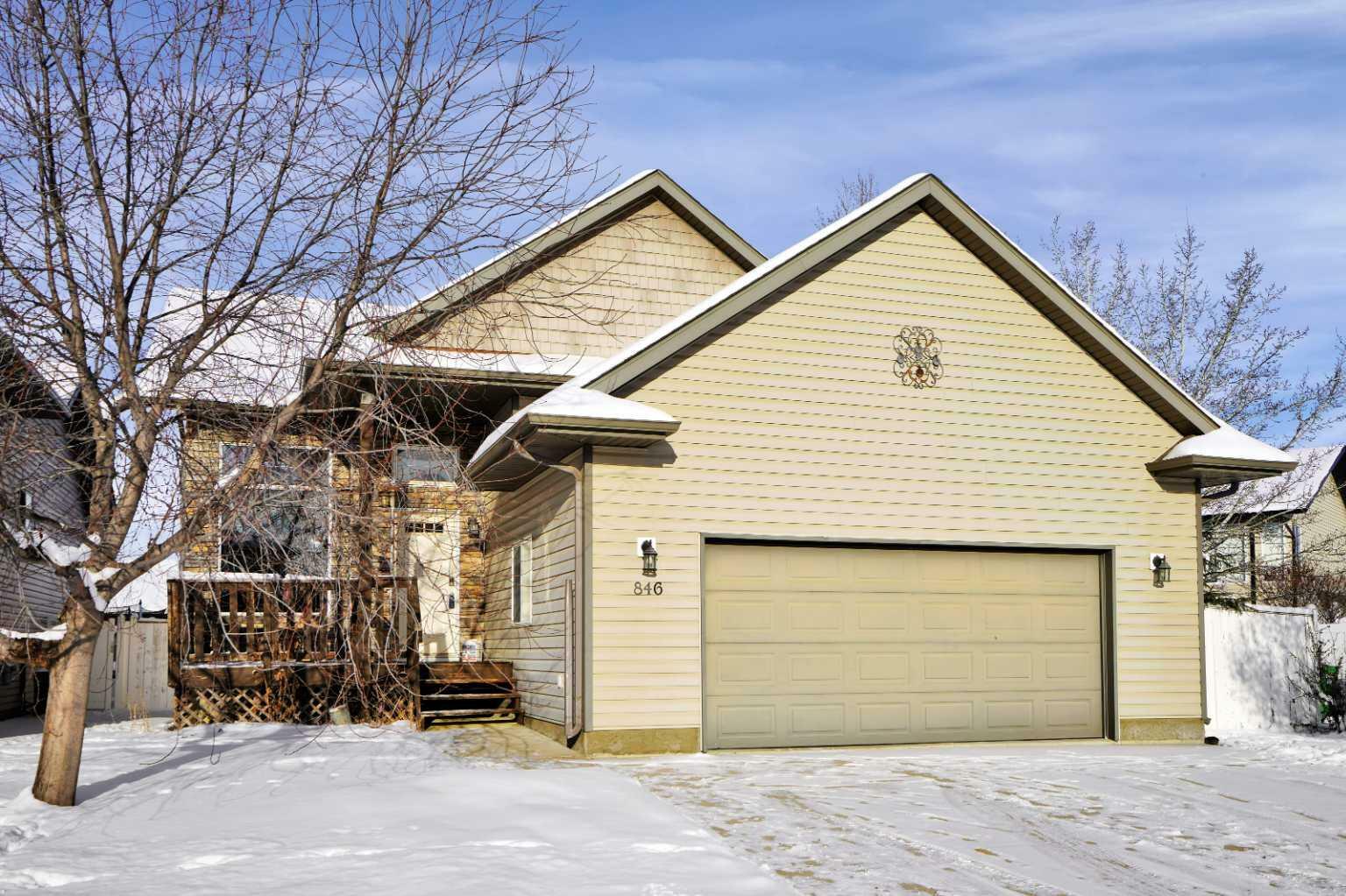 Property Photo:  846 800 Ramage Close  AB T4P 3X9 