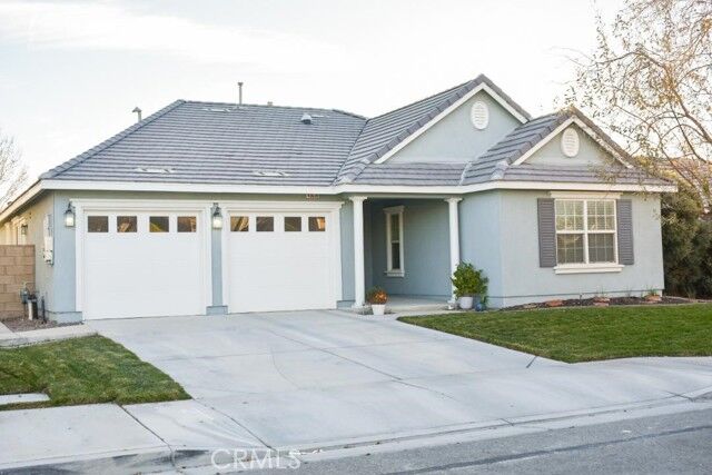 Property Photo:  43036 Bale Court  CA 93535 