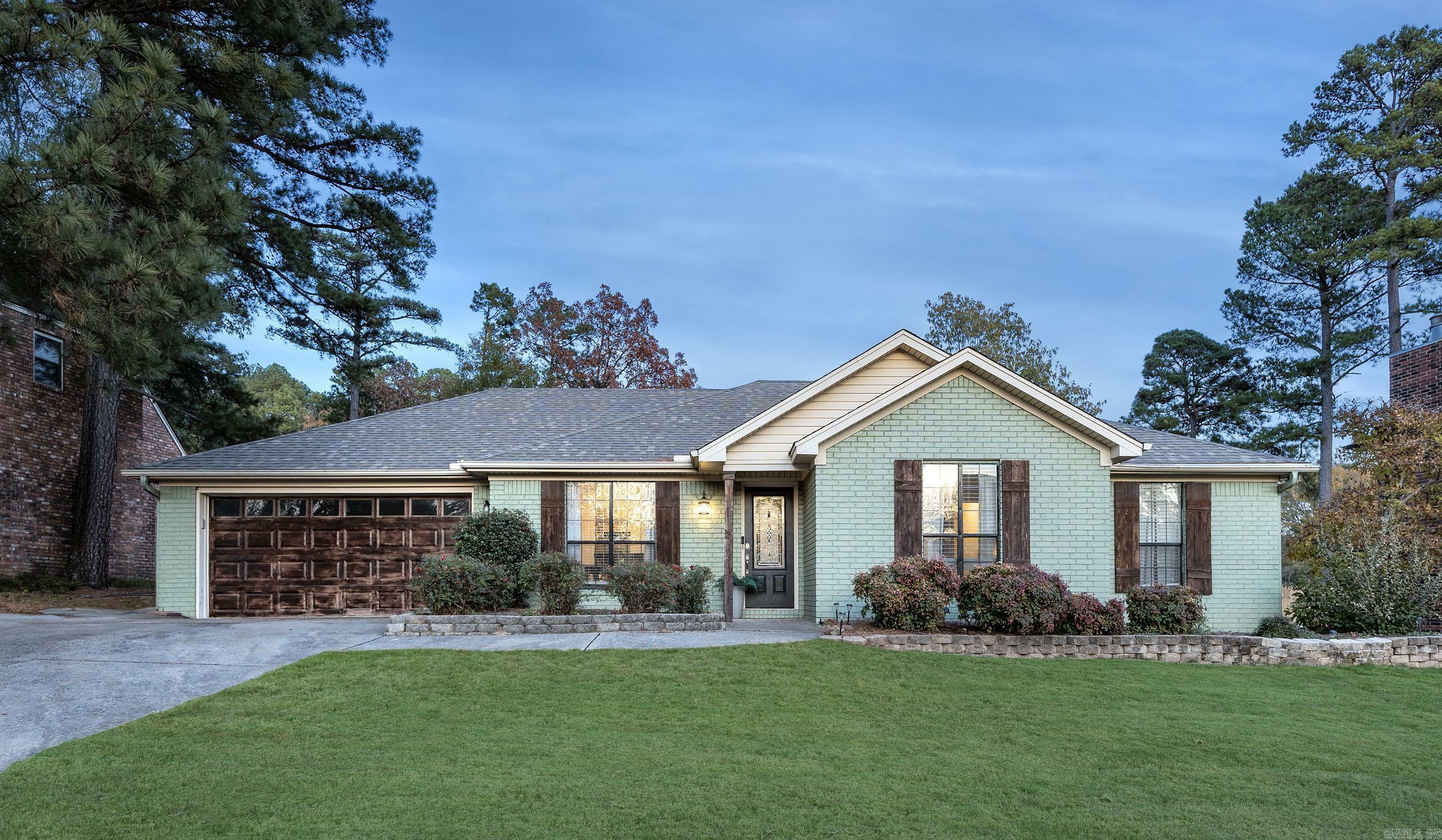 Property Photo:  12 Winona Drive  AR 72113 