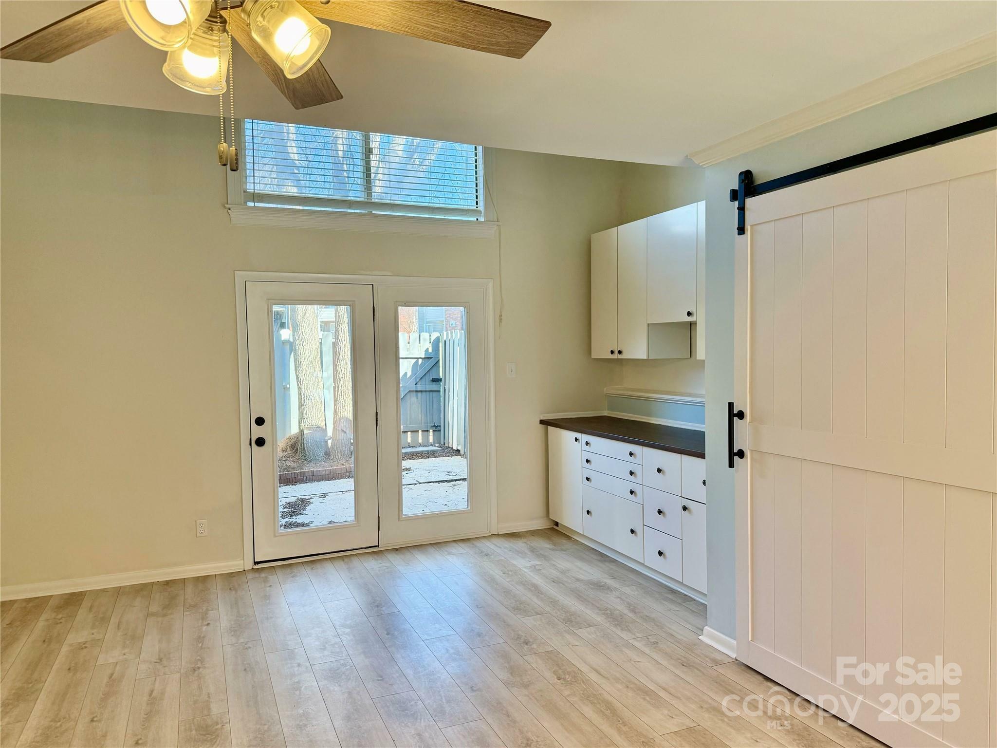 Property Photo: 6130 Heathstone Lane NC 28210
