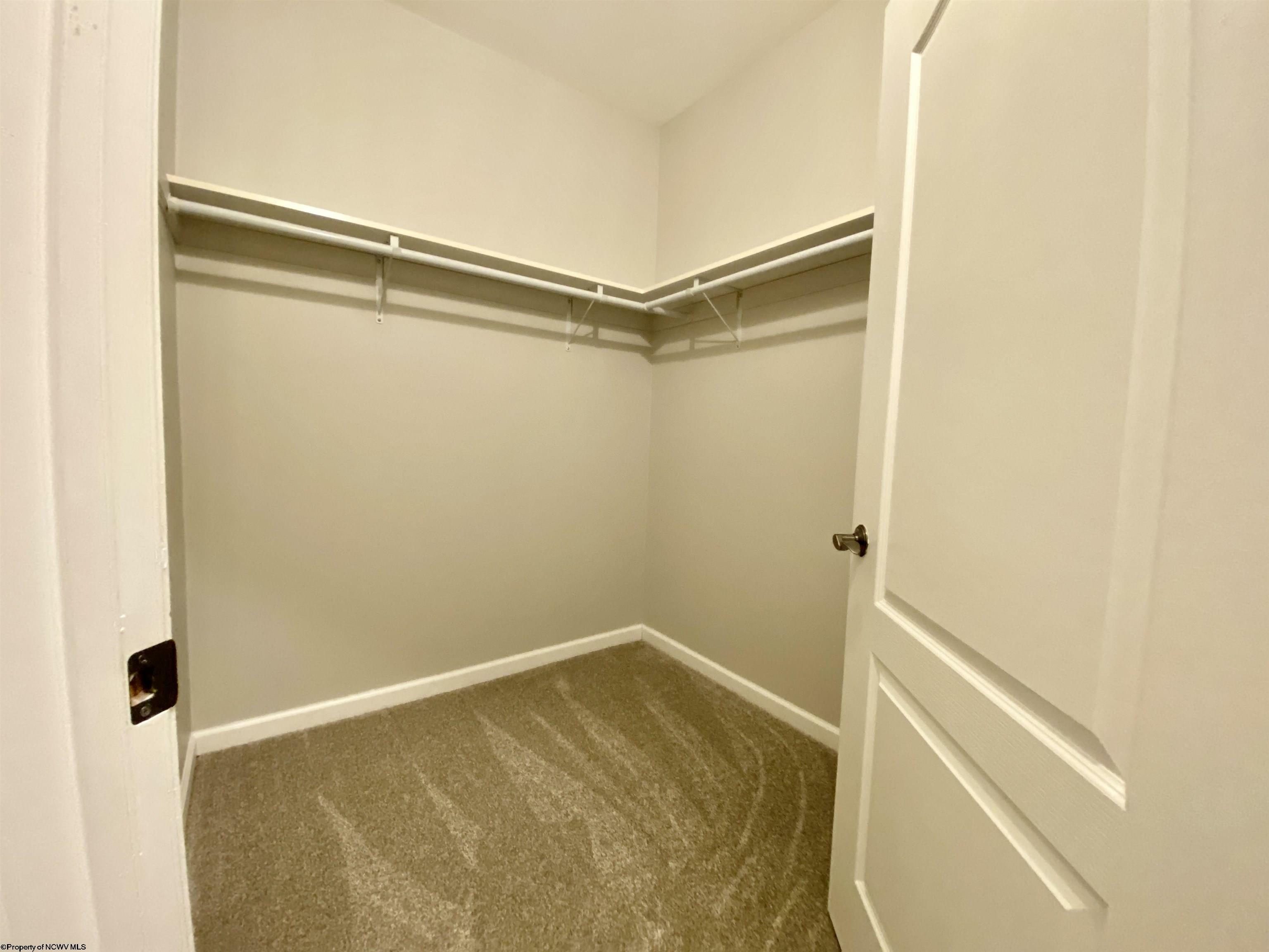 Property Photo:  413 Fountain View 413  WV 26505 