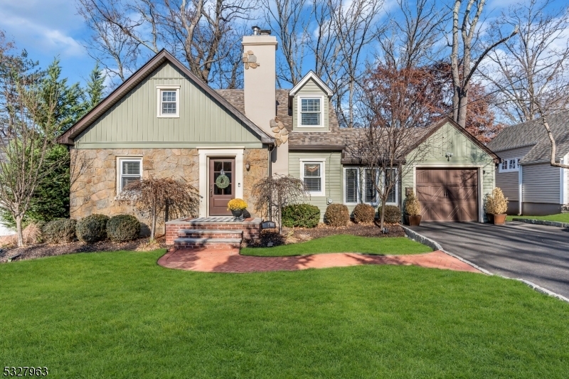 Property Photo: 14 Longview Rd NJ 07039