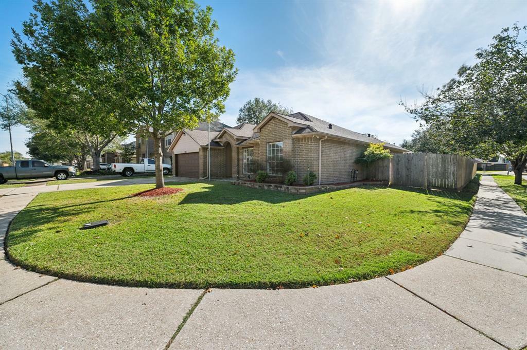 Property Photo:  9208 Mahan Drive  TX 77571 