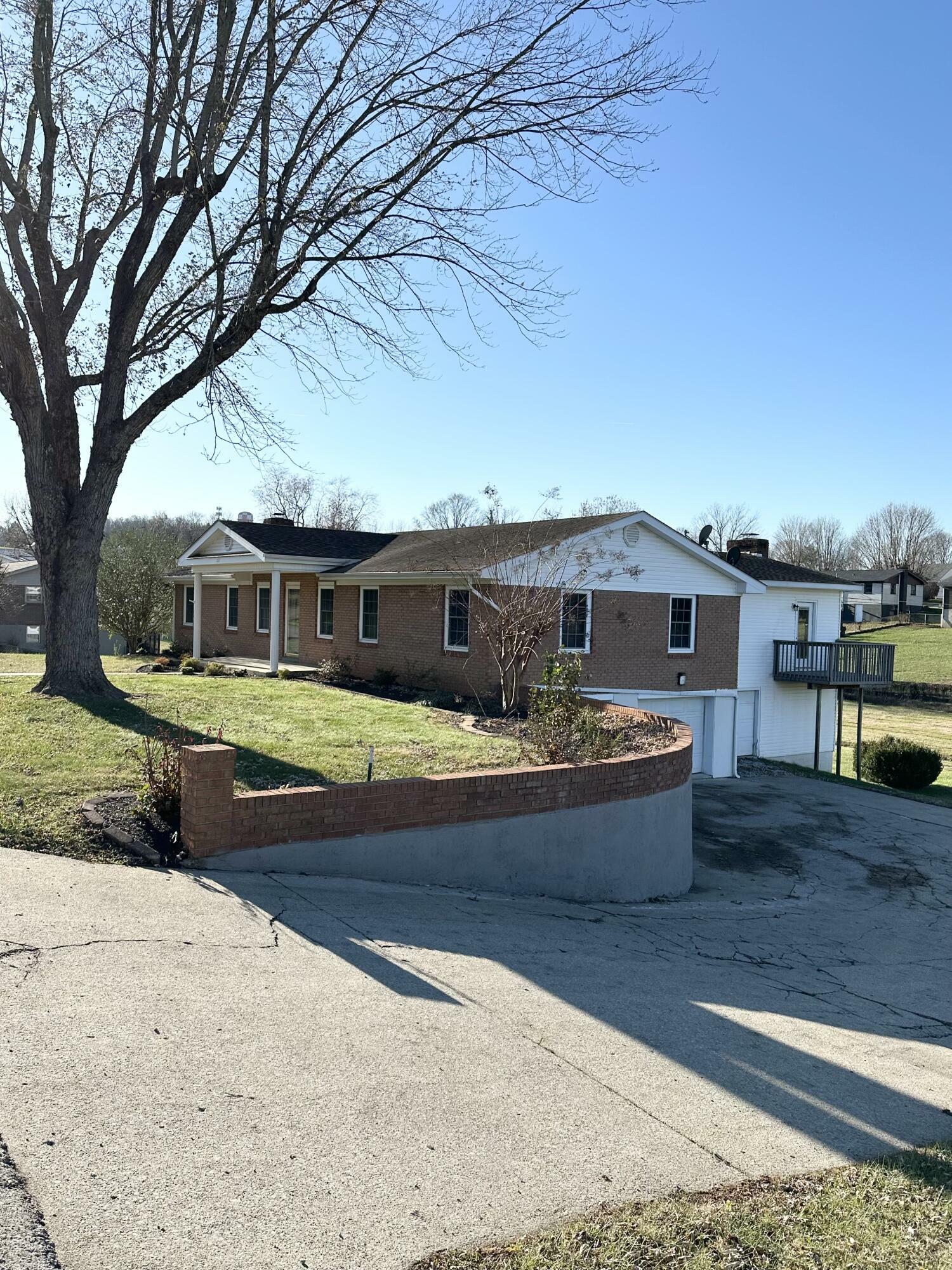 Property Photo:  222 Walnut Avenue  KY 42503 