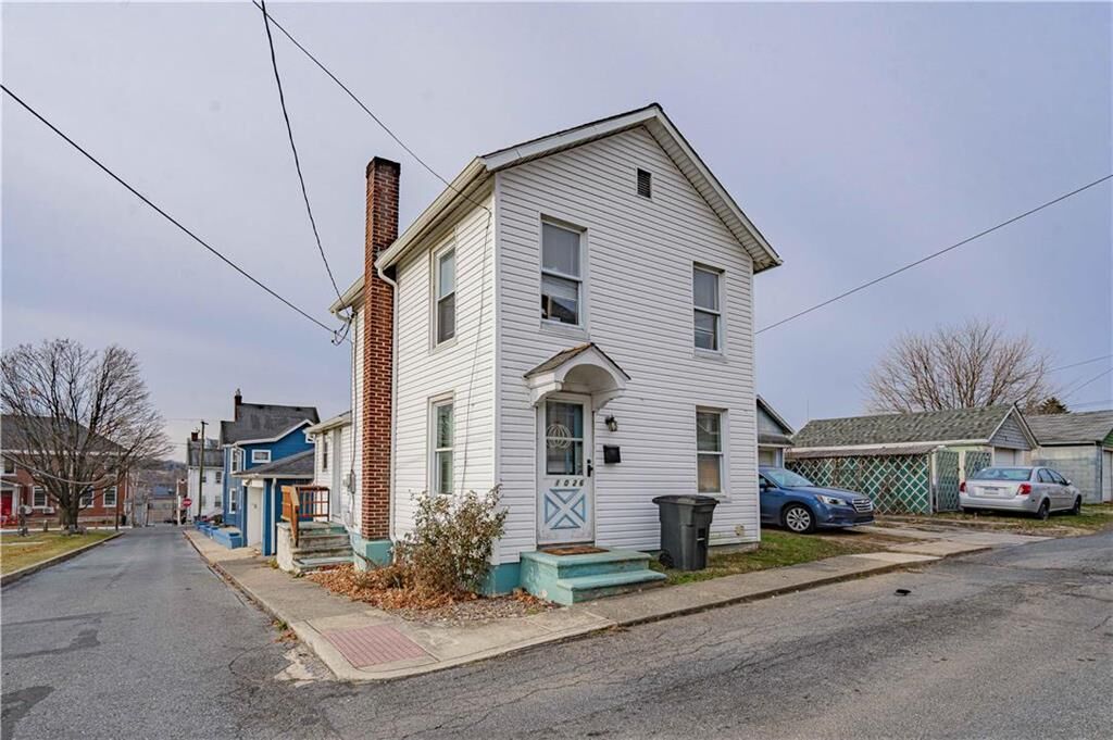 Property Photo:  1026 Limestone Street  PA 18032 