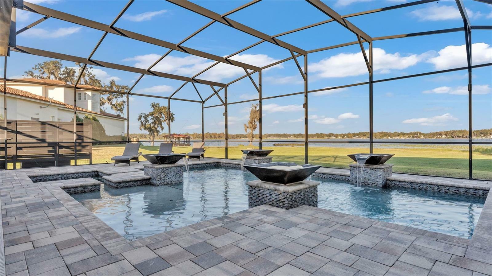 Property Photo:  4867 Island Shores Lane  FL 33809 