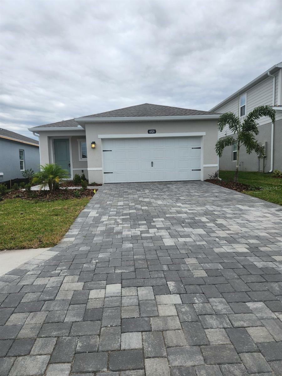 Property Photo:  4525 Pippin Lane  FL 34211 