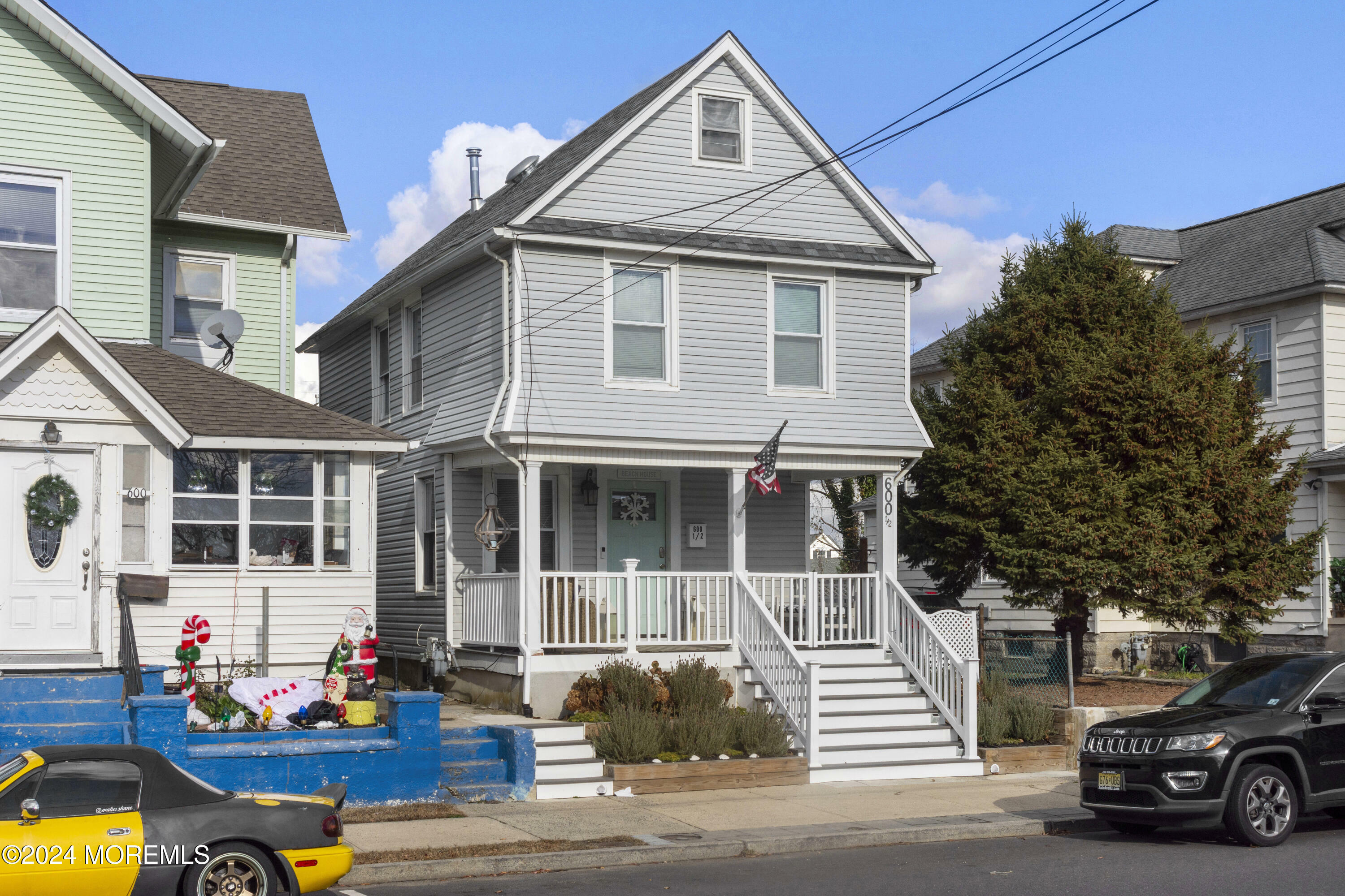 Property Photo:  600 1/2 Newark Avenue  NJ 07720 