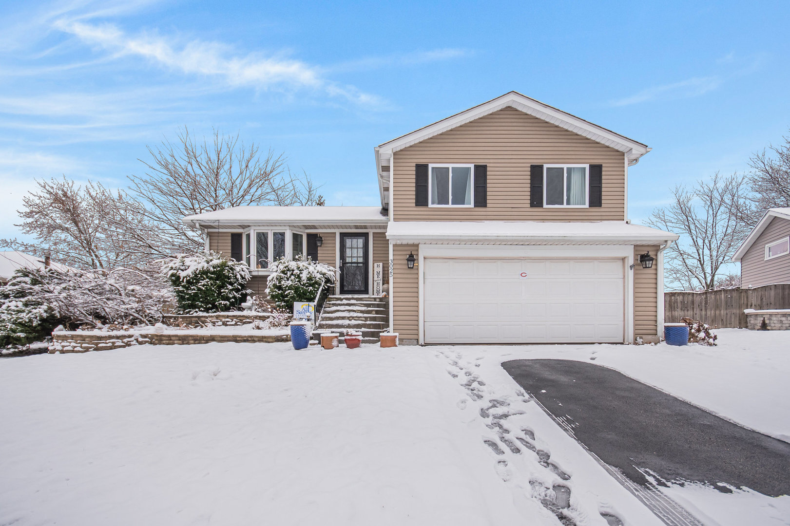 Property Photo: 3025 Timber Hill Court IL 60504