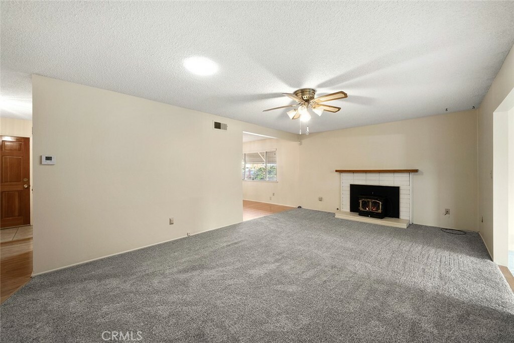 Property Photo:  41287 Collegian Way  CA 92544 