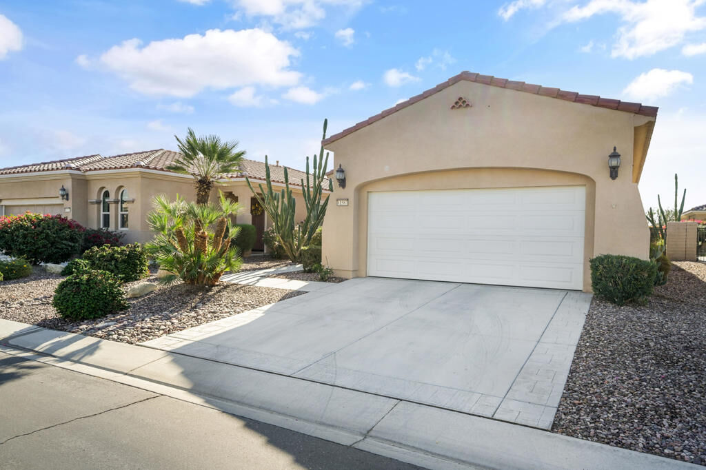 Property Photo:  81587 Avenida De Baile  CA 92203 