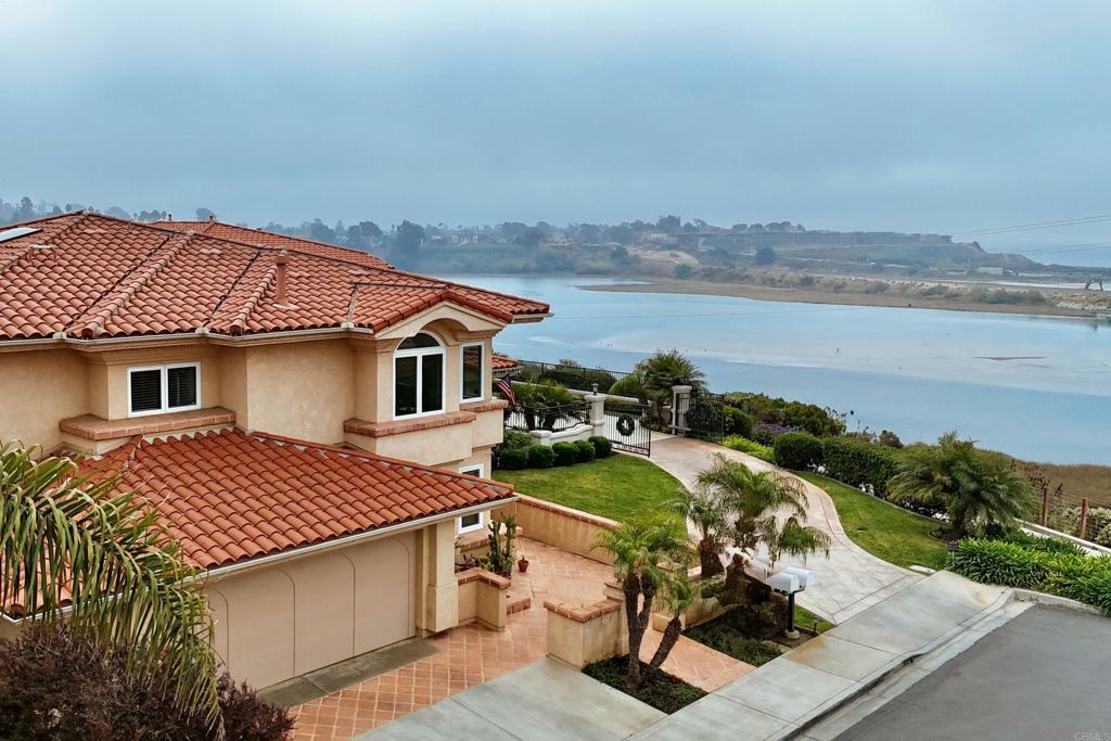 Property Photo:  7564 Navigator Circle  CA 92011 