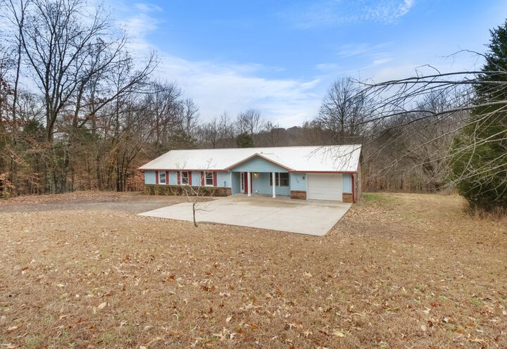 3400 Lewis Atkins Rd  Woodlawn TN 37191 photo