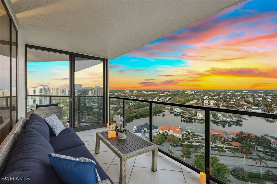 Property Photo: 4901 Gulf Shore Boulevard N 2103 FL 34103